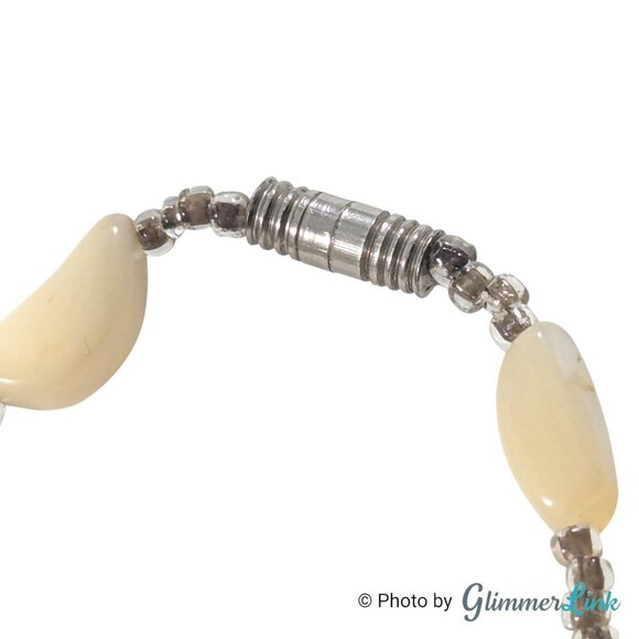 Vintage Long Mother of Pearl Shell Nugget Bead Seed Bead Necklace - Picture 10 of 13